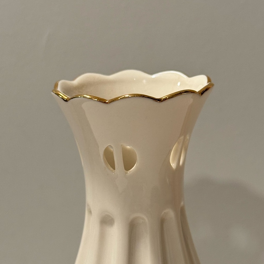Lenox Ivory and Gold Trim Bud Vase - Picture 3 of 6